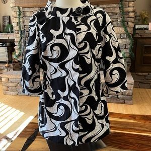 Classiques Entier Button Up Jacket Quarter-Length Sleeves, Sz. S